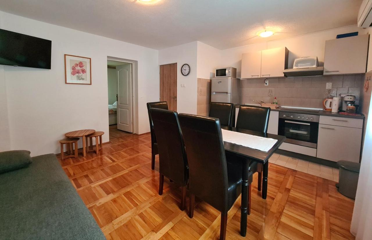 Garden Apartma *